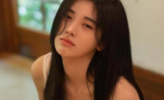 纯欲伊,探索欲望与美的完美融合